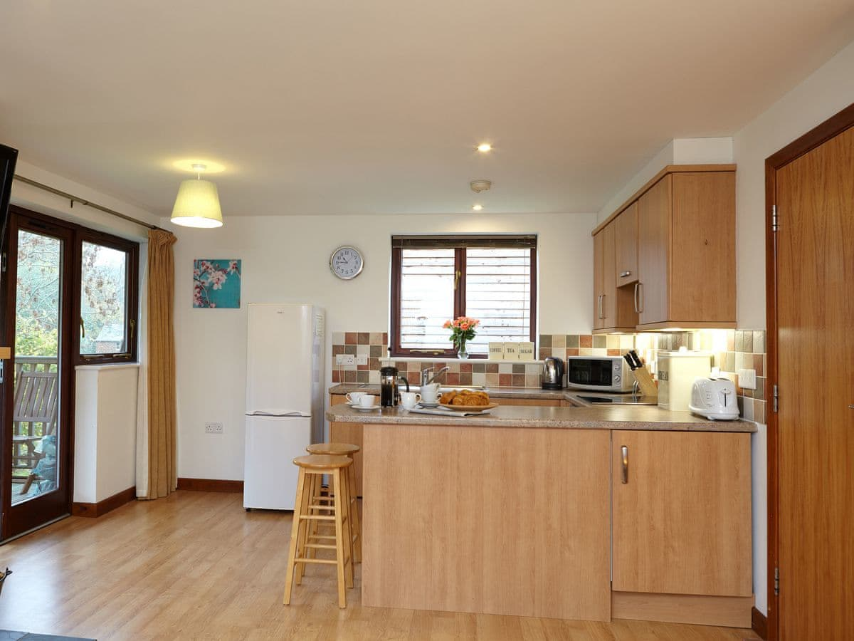 Kitchen | Kingfisher - Calbourne Water Mill Eco-houses, Calbourne