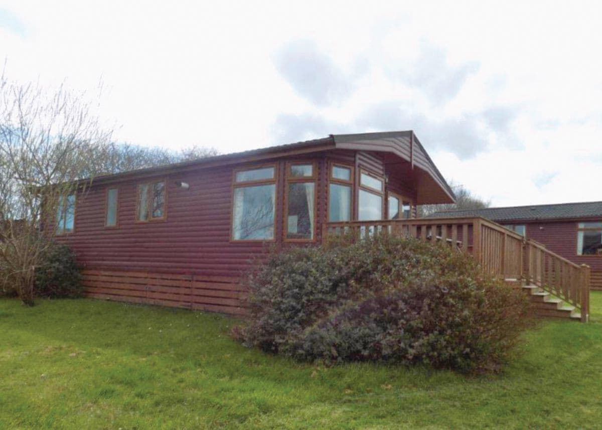 Typical Chestnut Lodge | Chestnut Lodge - Meadow Lakes Holiday Park, Nr St Austell